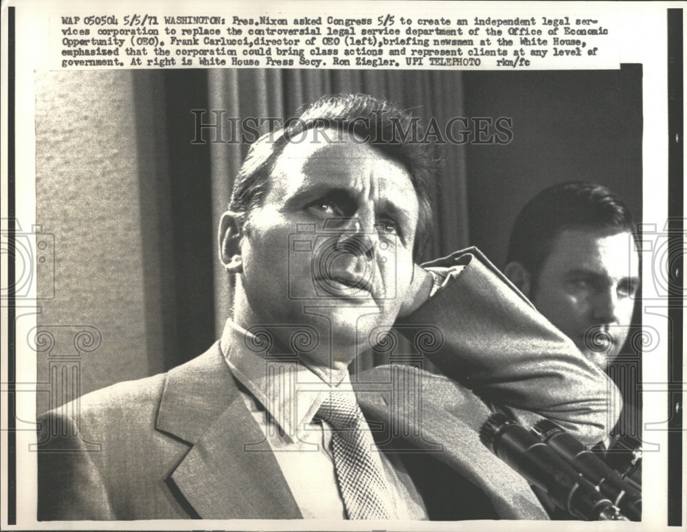 1971 Frank Carlucci CEO White House clients - Historic Images