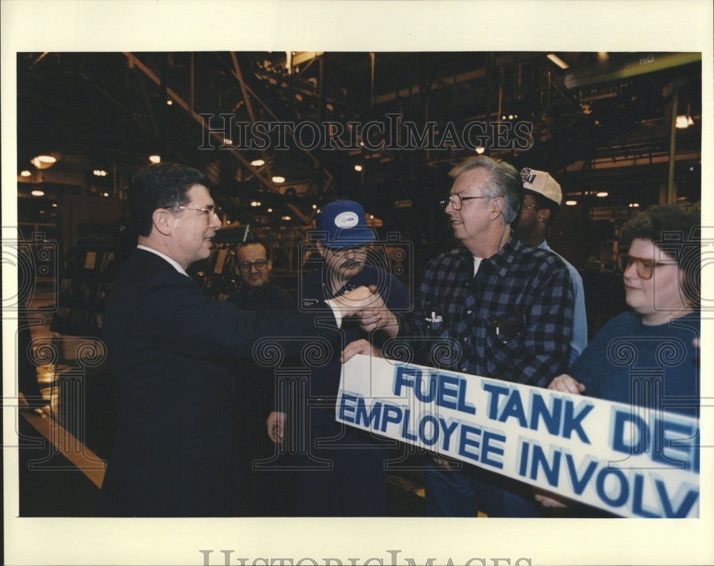 Fuel Tank Detroit Employee Crowds Police - Historic Images