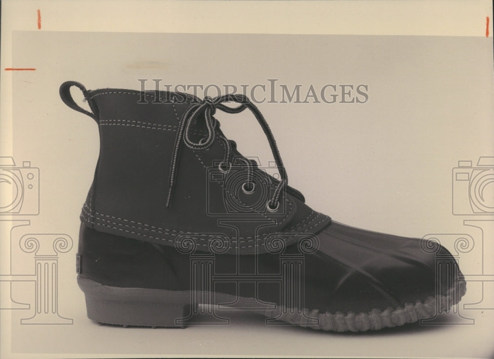 1994, Boots - RRV38761 - Historic Images