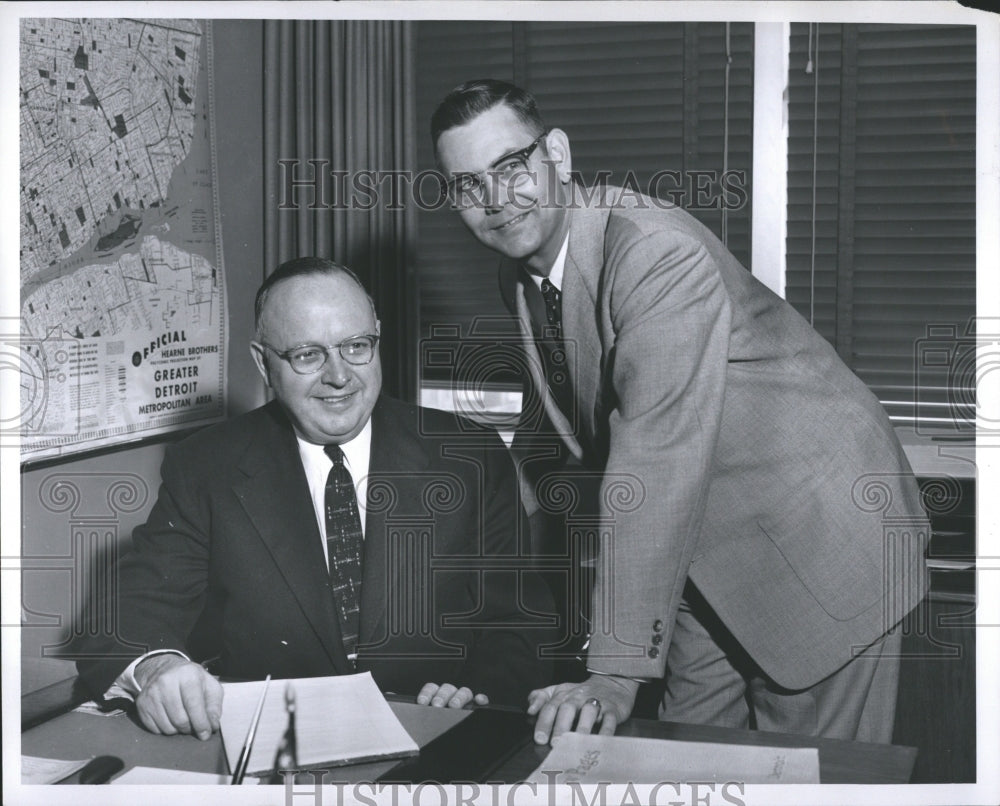 1958 Press Photo Mayor Miriani &amp; His Secretary Canady - RRV38859 - Historic Images