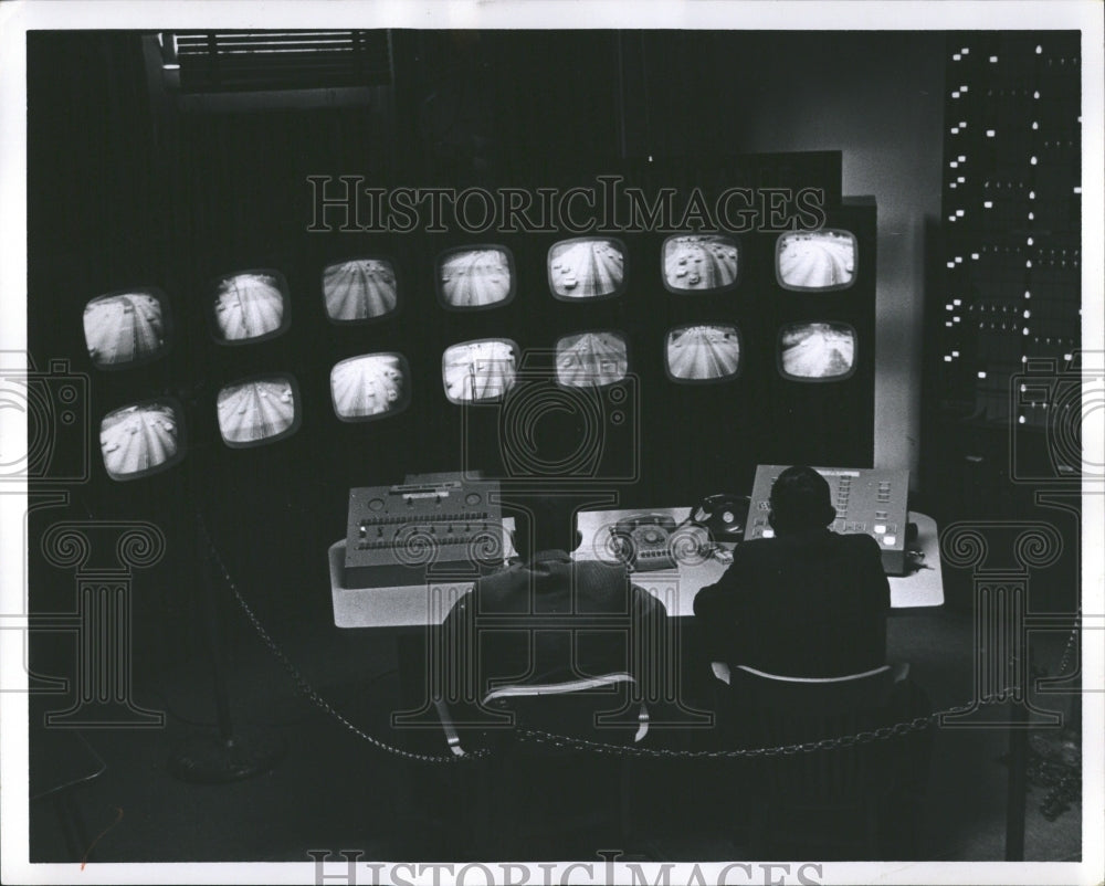 1962, Detroit&#39;s Traffic Monitoring Center - RRV38883 - Historic Images