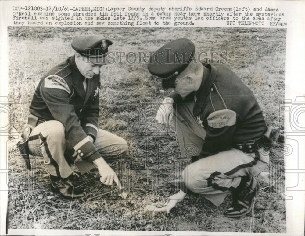 1965 Press Photo Police Edward Greene &amp; James O&#39;Neil - Historic Images