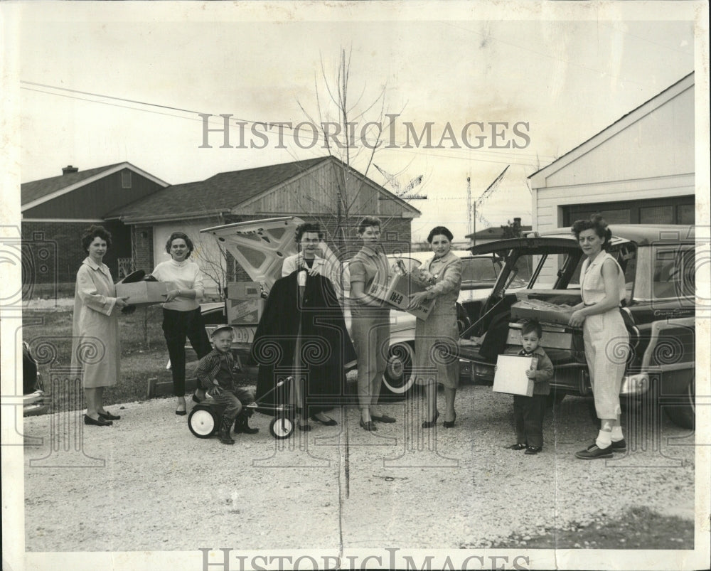 1959 Press Photo Glenview Road Retarded Children bake - RRV39925 - Historic Images