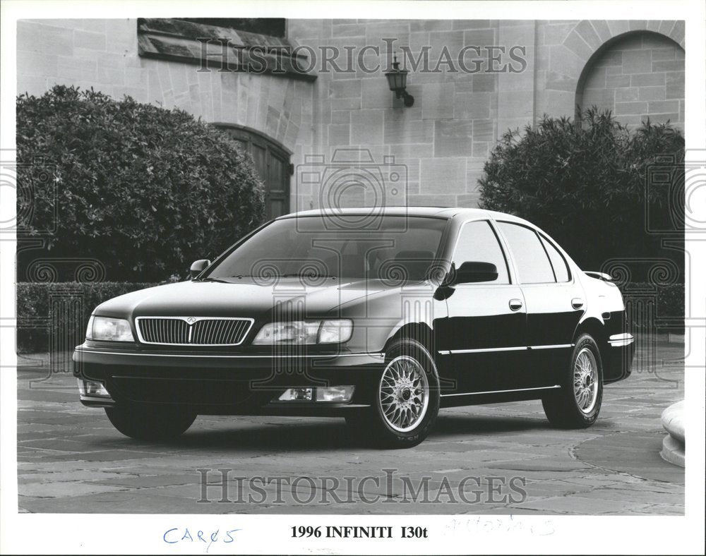 1995 Press PhotoNissan Maxim sedan Infinitl mechanica - Historic Images