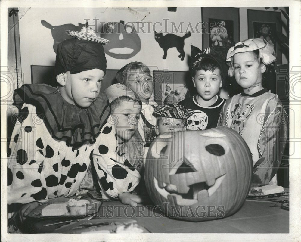 1955 Kindergarten Latin School Robert Meers - Historic Images