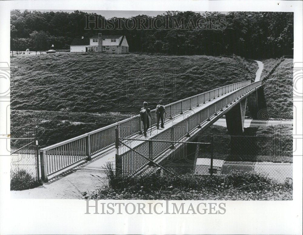 1972 Press Photo Burnell Hipp hiker Cross Appalachian - RRV41249 - Historic Images