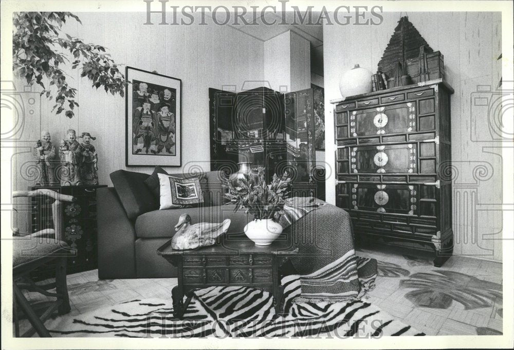 1981 Antiques Korean three tiered chest - Historic Images