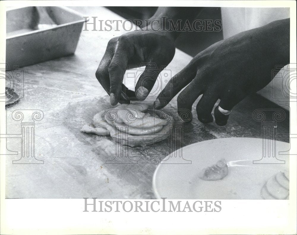 1985 Apple Tart Pastries - Historic Images