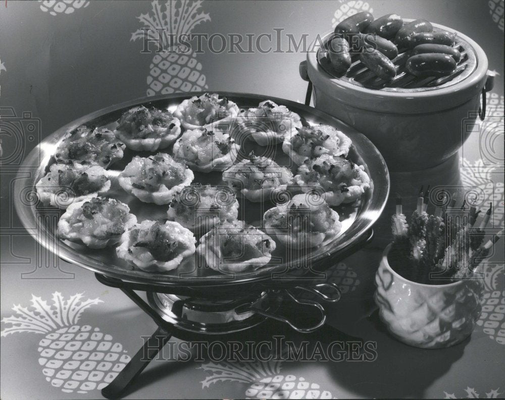 1968 Ham &amp; Pineapple Appetizers - Historic Images