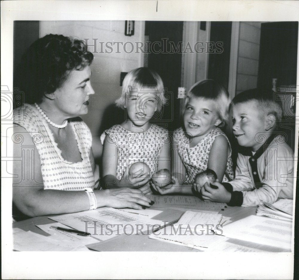 1961 Foley Triplets School Kathy Mary Jim - Historic Images