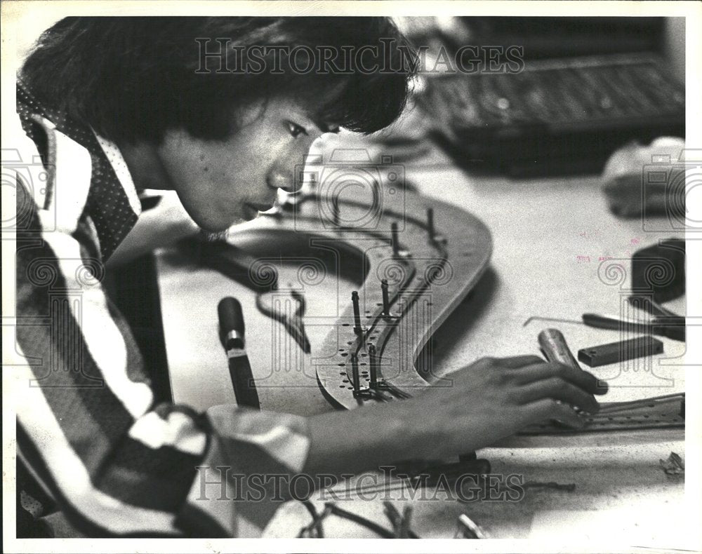 1978, Thien Troung Sir Gregory harp making - RRV42527 - Historic Images