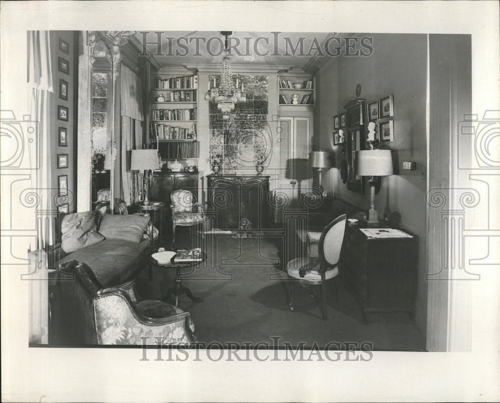 1953 Press Photo Living room dining room denim curtains - RRV42851 - Historic Images