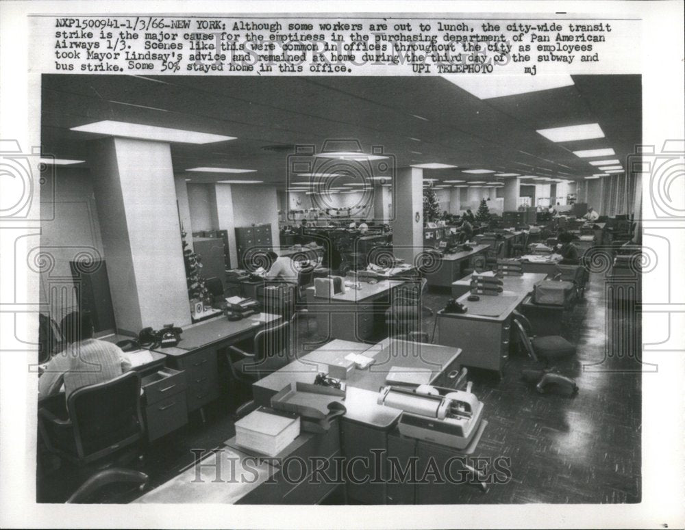 1966 Press Photo Pan America purchasing department City - RRV42873 - Historic Images