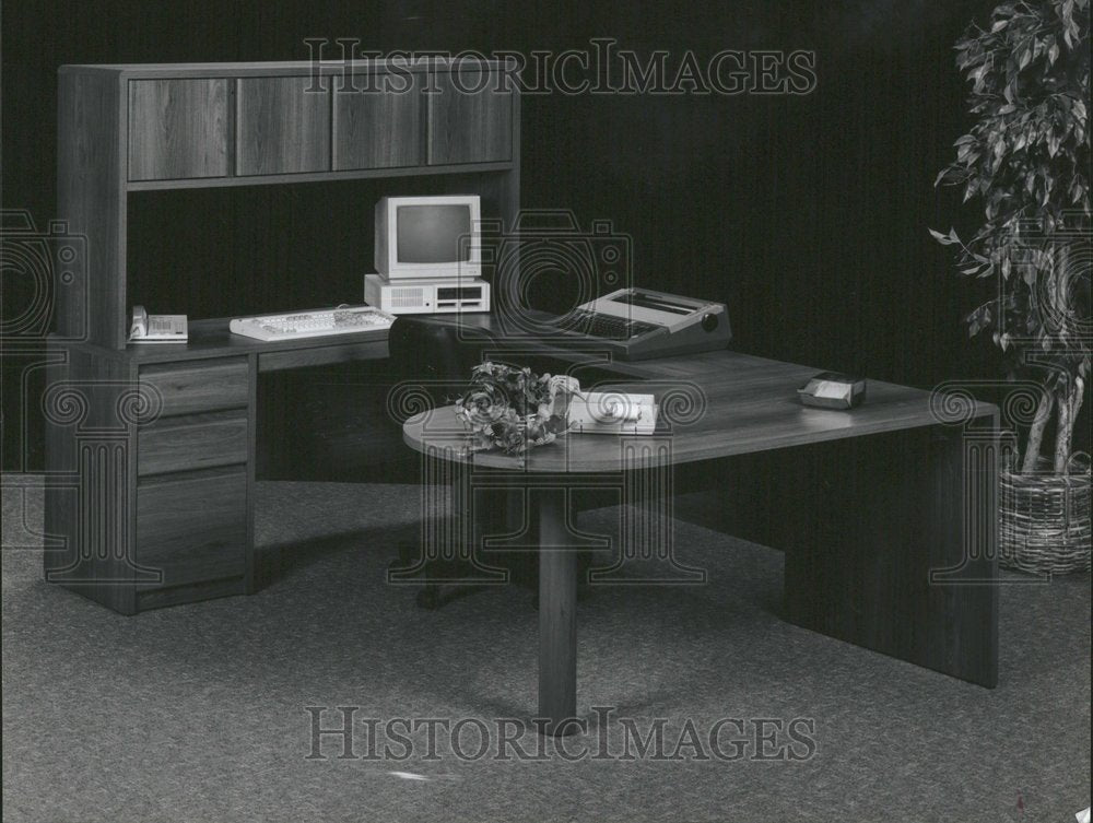 1993 Shaped desk office furniture Sullivan - Historic Images