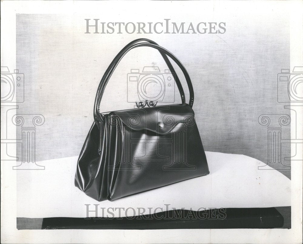 1956 Press Photo Hand Bag Shopping Pocket Brown Black - RRV42997 - Historic Images