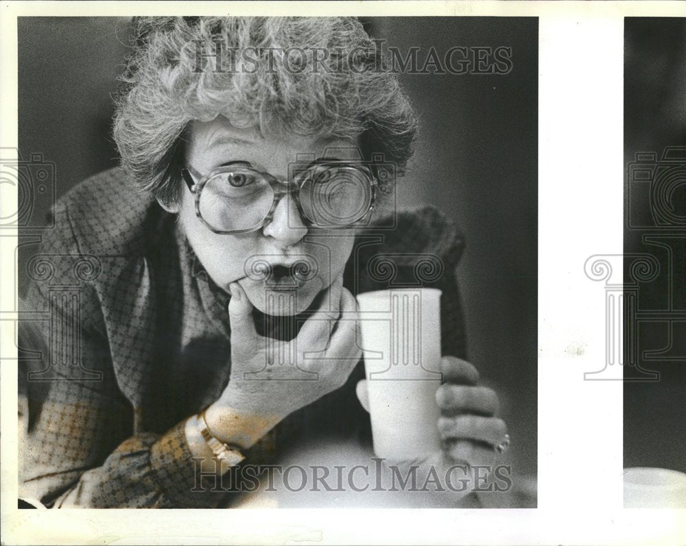 1983 Press Photo Teacher Fran Langille Speech Patterns - RRV43041- Historic Images