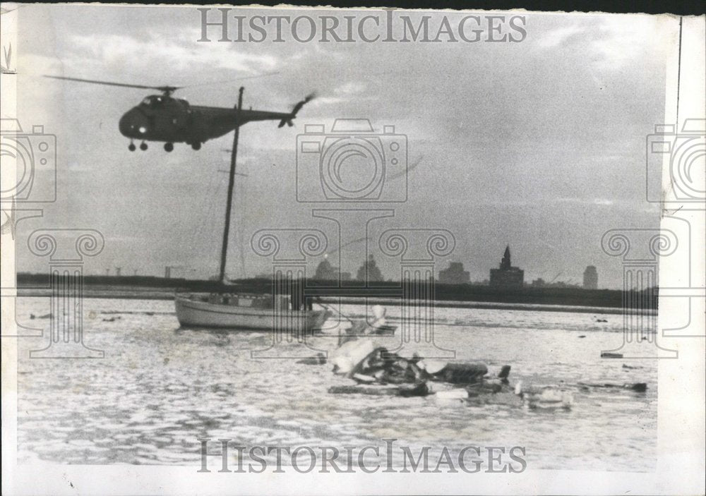 1960 Press Photo Helicopter Plane Boston Skyline Water - RRV43063 - Historic Images