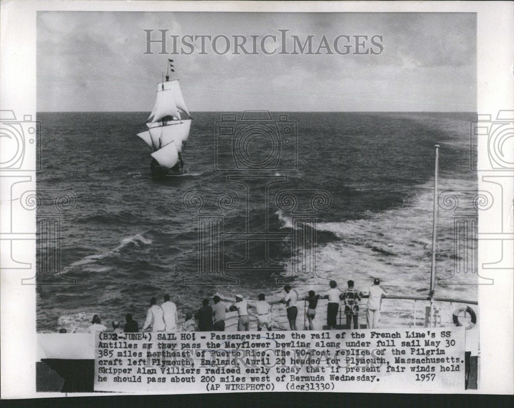 1957, French Line&#39;s SS Antilles Puerto Rice - RRV43327 - Historic Images