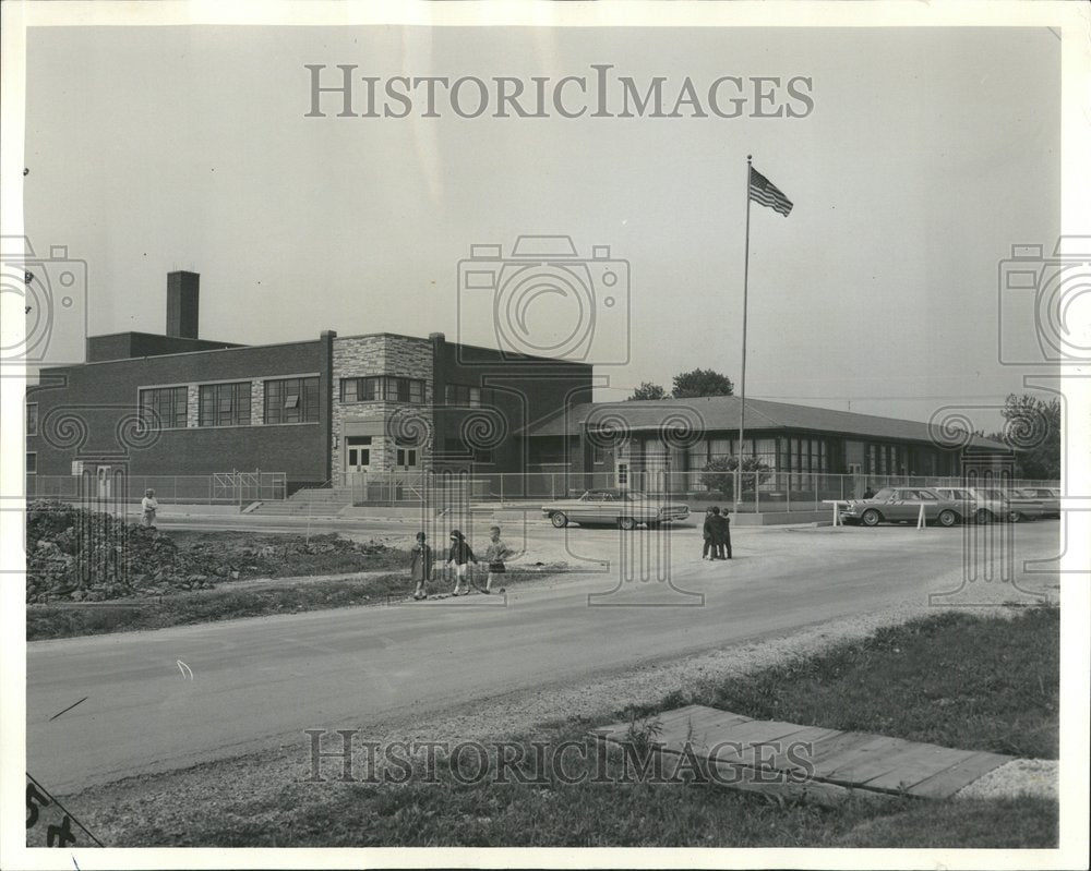 1965 Charles J. Sahs Public School Illinois - Historic Images