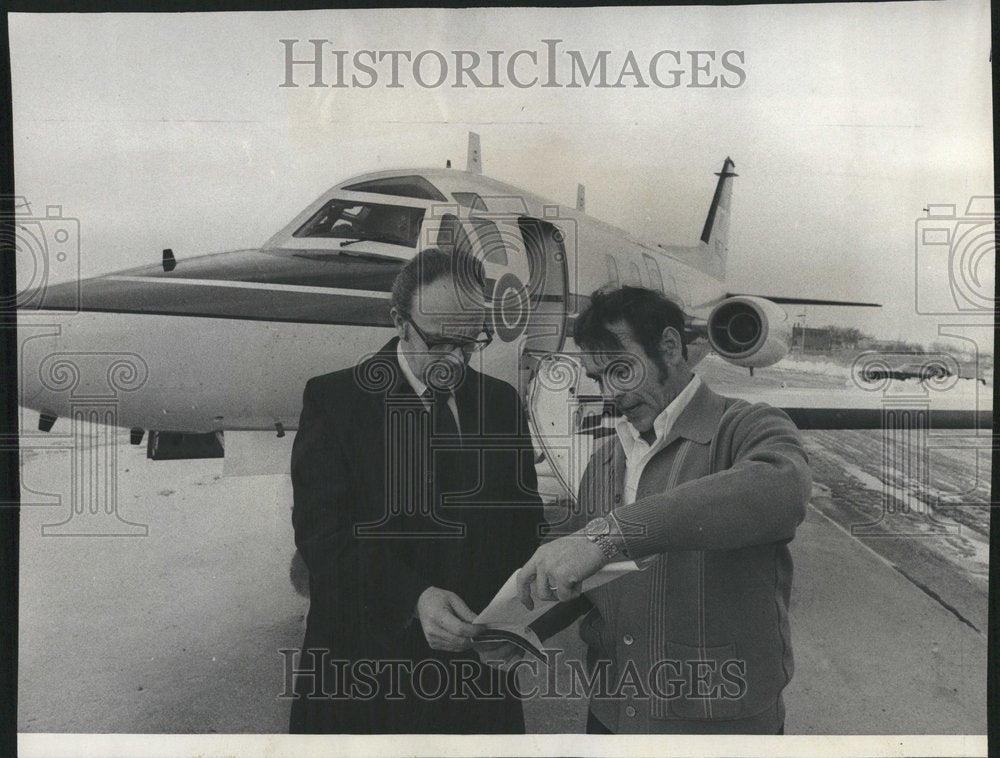 1976 Press Photo Airways Facility Plane Instrument Ack - RRV43499 - Historic Images