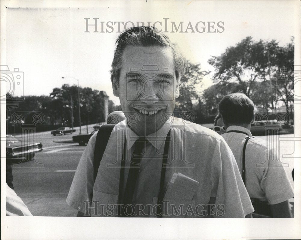 1968 Man Smiling Chicago Michigan Avenue - Historic Images