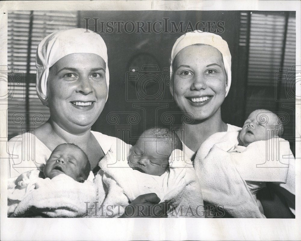 1962 triplets Mrs. Alice Jean Little nurse - Historic Images