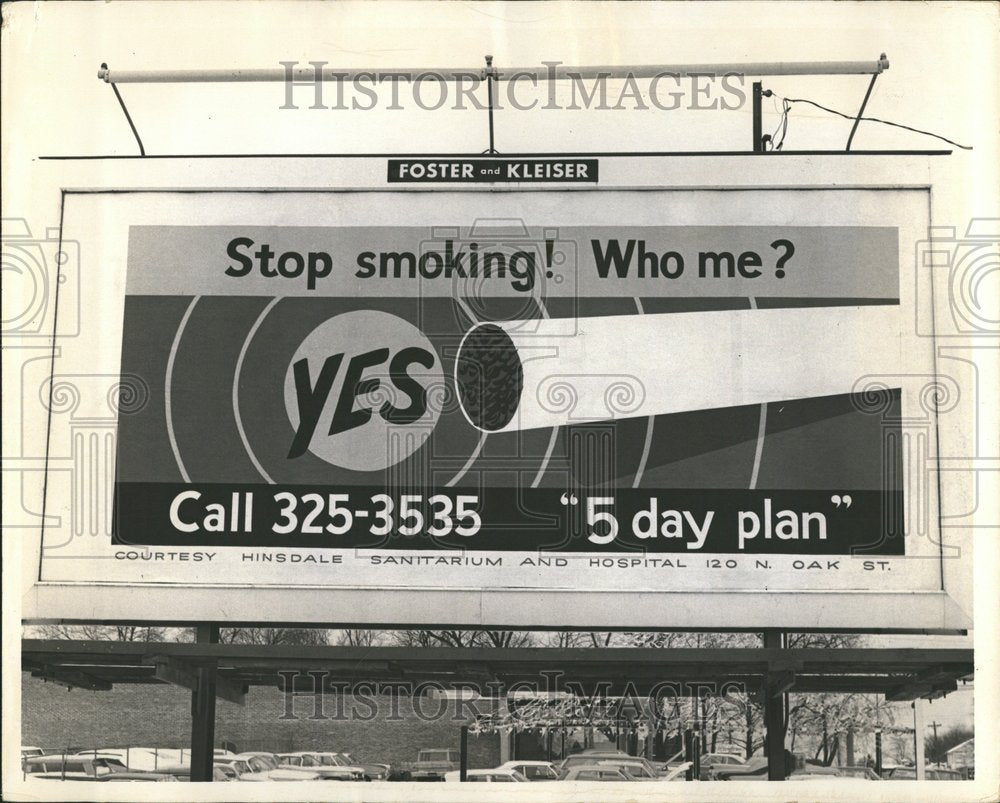 1968 Press Photo Free Help to Stop Smoking - RRV44471 - Historic Images