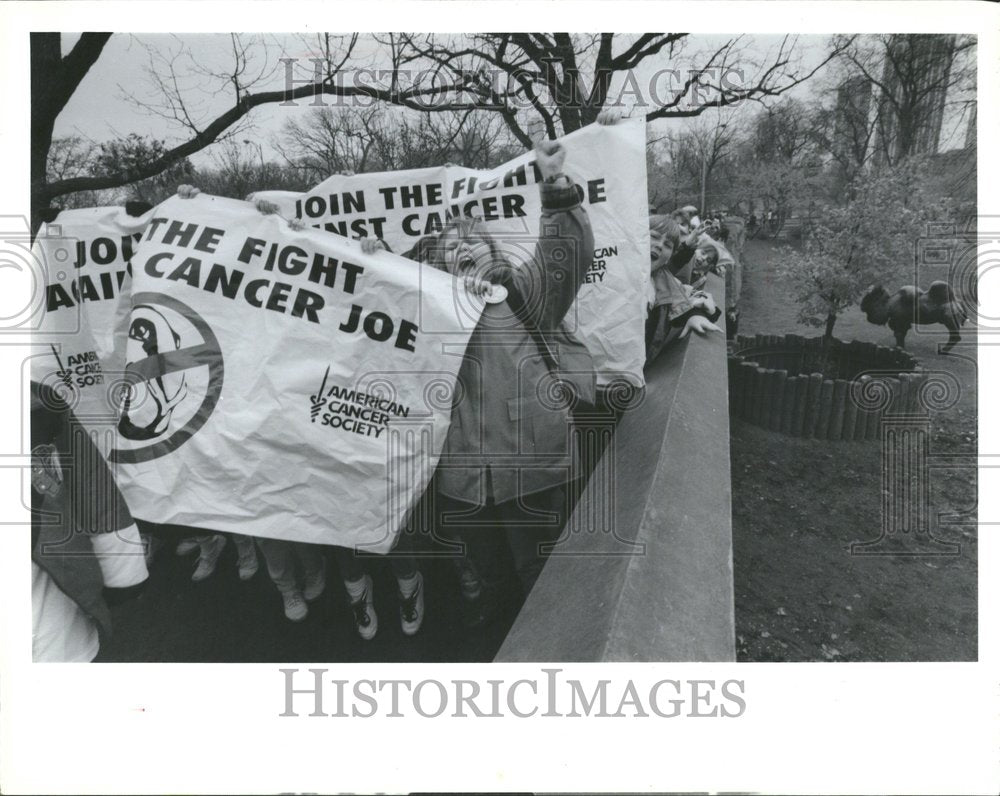 1992 smoking protest joe camel Lincoln Park - Historic Images