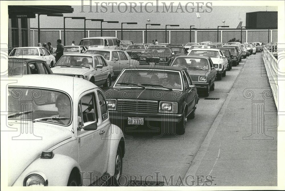 1981 Stand Still Traffic O&#39;Hare Airport - Historic Images