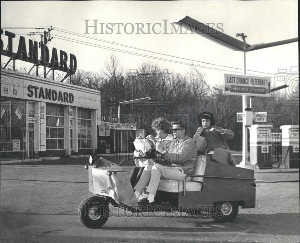 1965 Family Uses Battery Car In Gas Strike-Historic Images