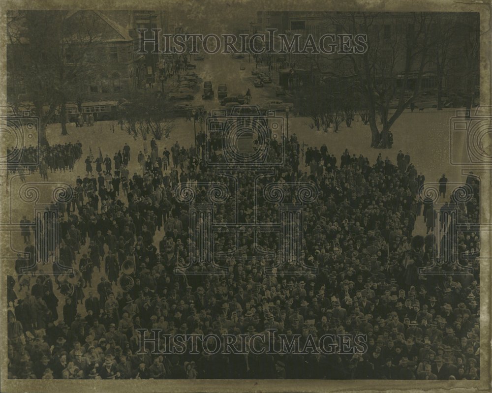 1949 inauguration crowd Williams Michigan - Historic Images