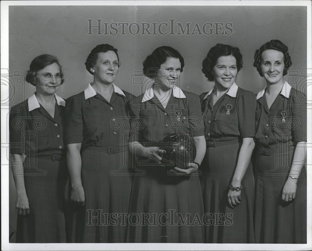 1941, Womens Bowling Team West Delioch - RRV46045 - Historic Images