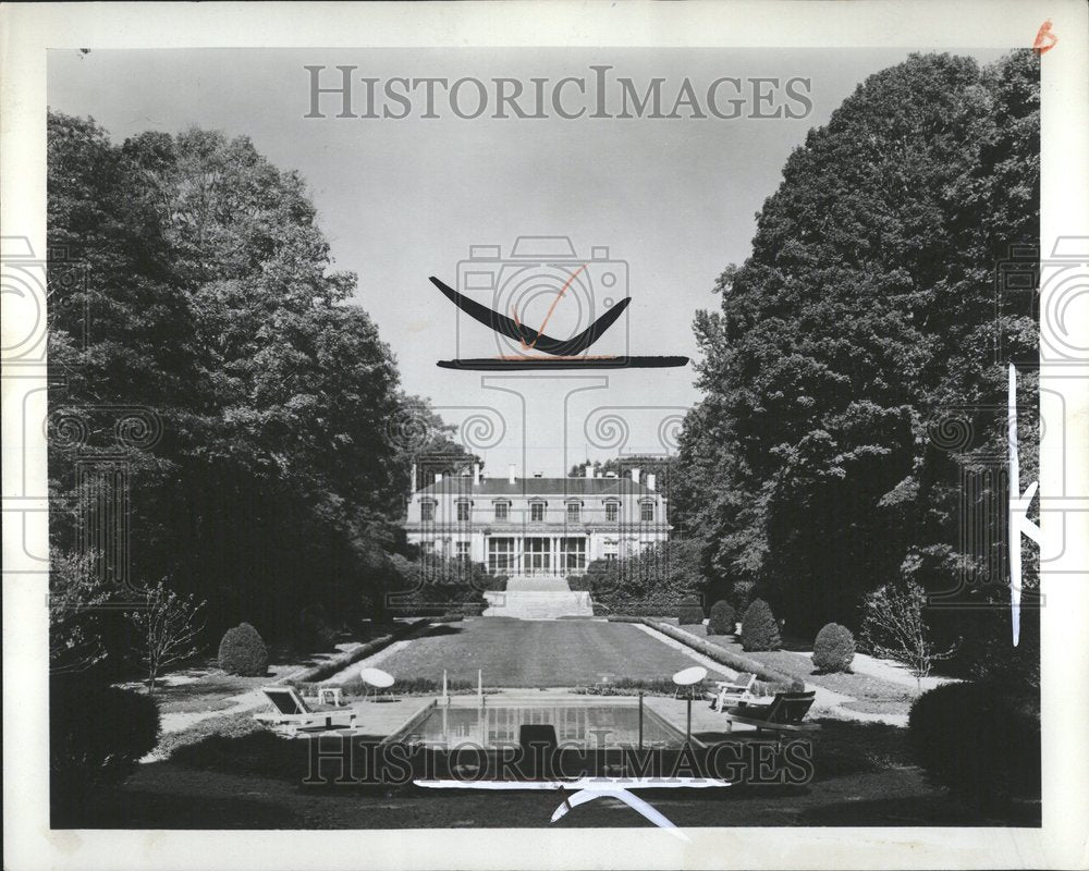 1970 Press Photo Patrice Munsel singer home building - RRV46137 - Historic Images