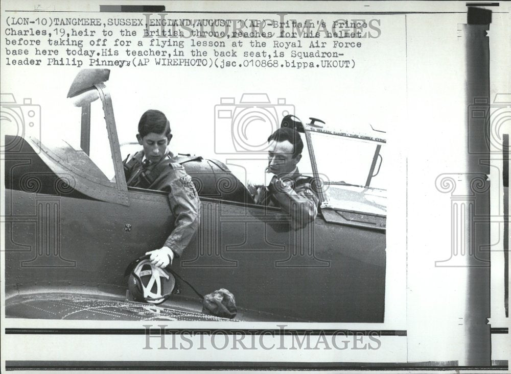 1958 Press Photo Britain Prince Charles British throne - RRV46205 - Historic Images