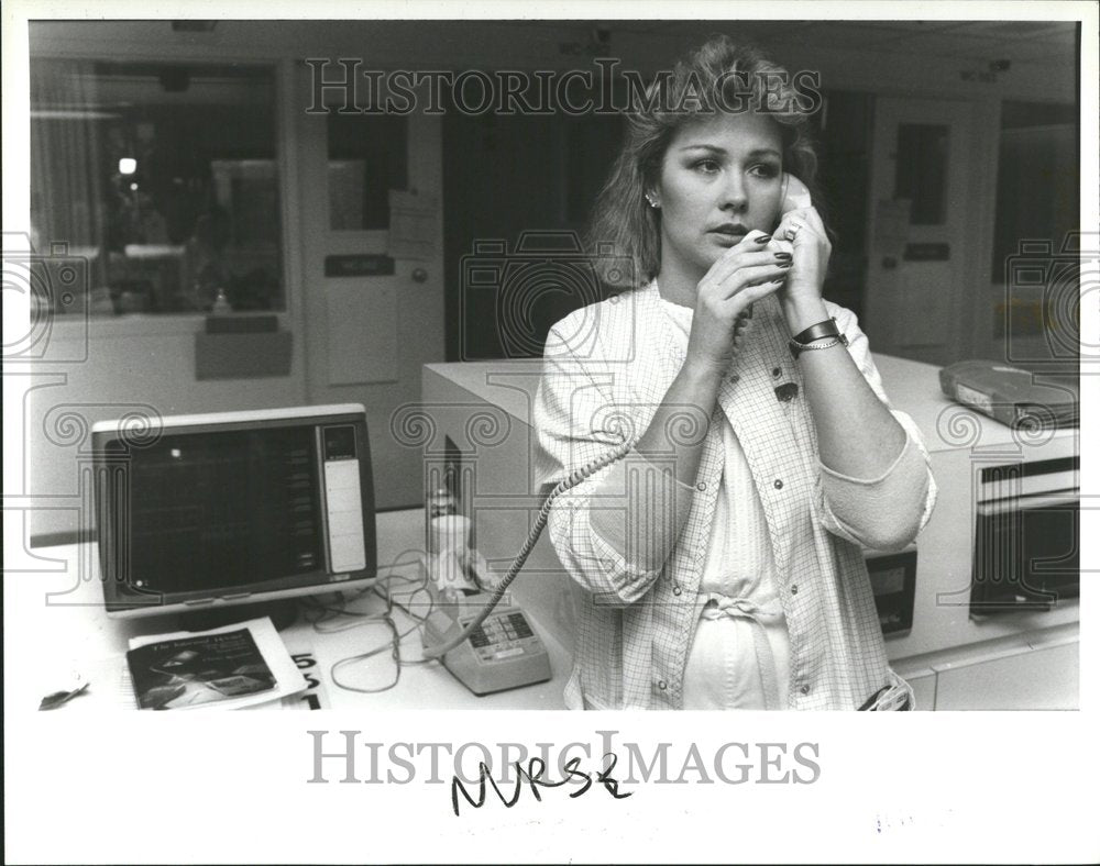 1988 Henry Ford Hospital Cardiac Care Unit - Historic Images