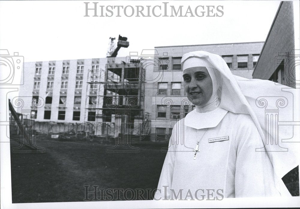 1967 Holy Gross Hospital St Francis Detroit - Historic Images