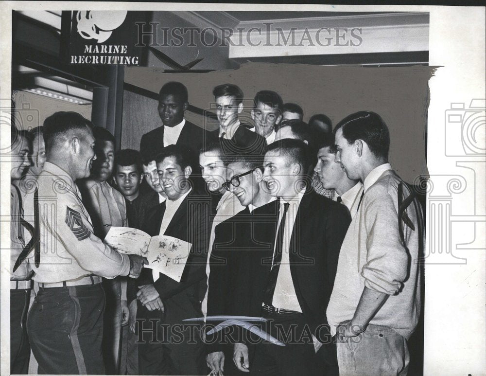 1961 Press Photo Sergeant Major Ed Dawson Recruits - RRV46781 - Historic Images