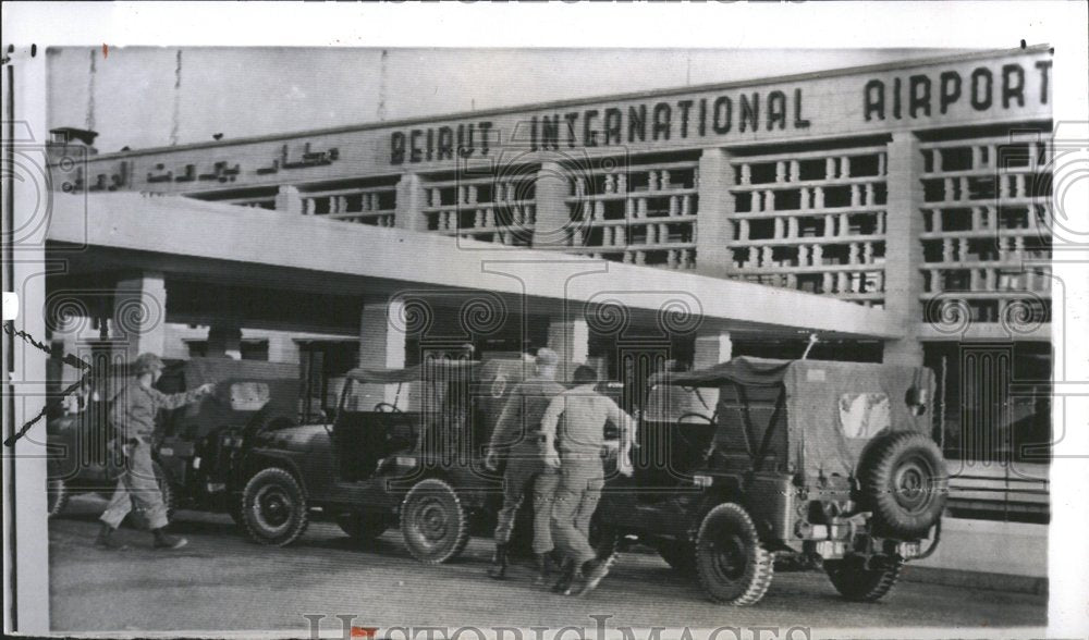 1958 Press Photo Marines Beirut International Airport - RRV46817 - Historic Images