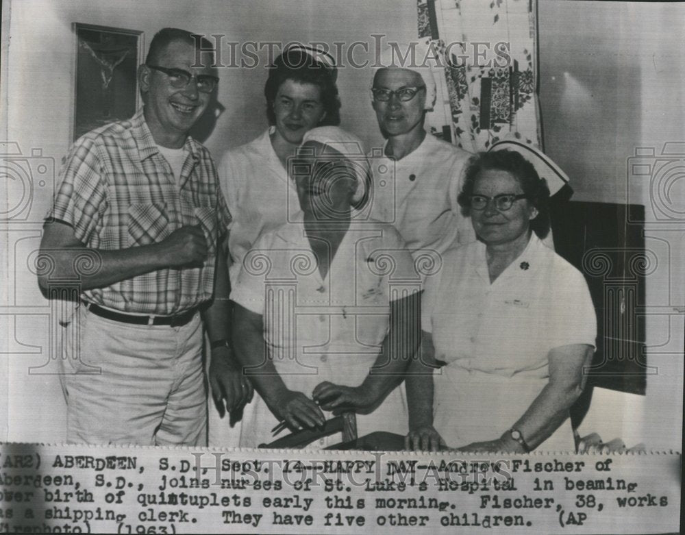 1963 Happy Andrew Fischer Luke quintuplets - Historic Images