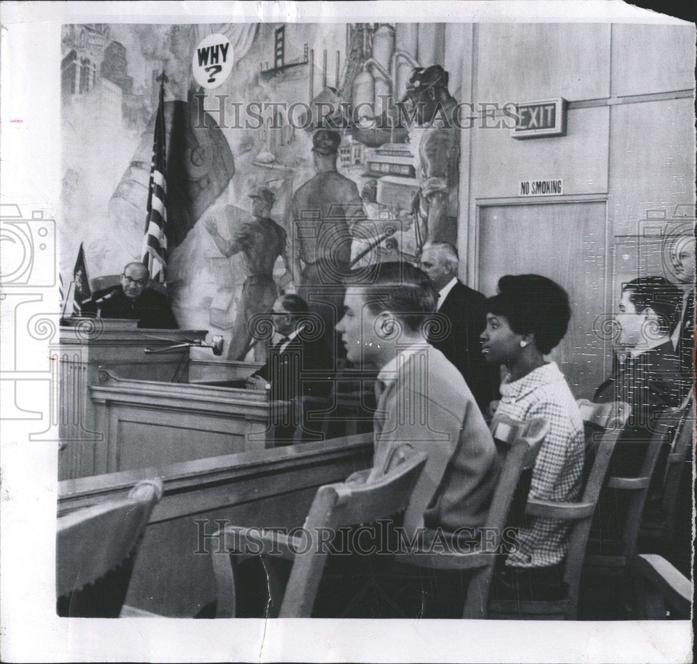 1964 Press Photo high school students jurors Kaplan - RRV48923 - Historic Images