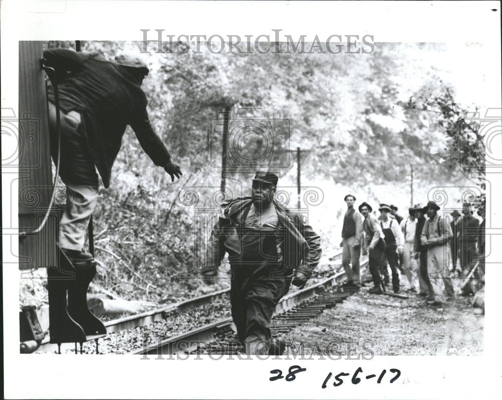 1987 Press Photo James Earl Jones Film Actor Chicago - RRV49303 - Historic Images