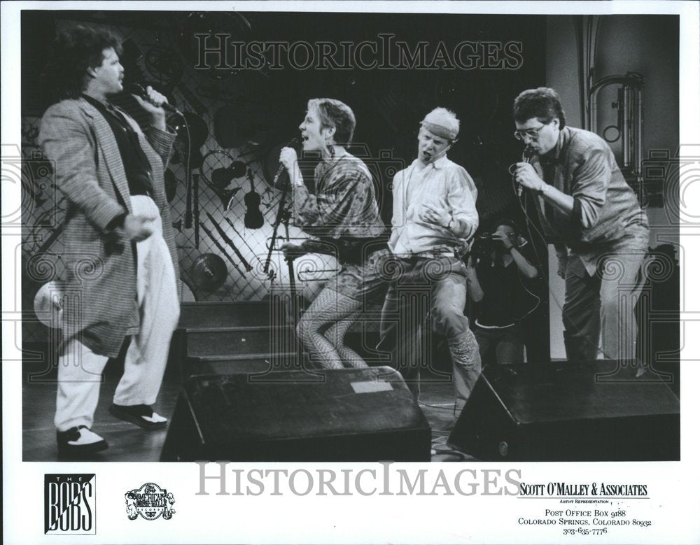 1988 Press Photo Bobs Entertainer - RRV49443 - Historic Images