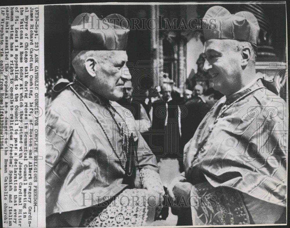 1964 Press Photo Vatican Council Bishops Talking - RRV50095 - Historic Images