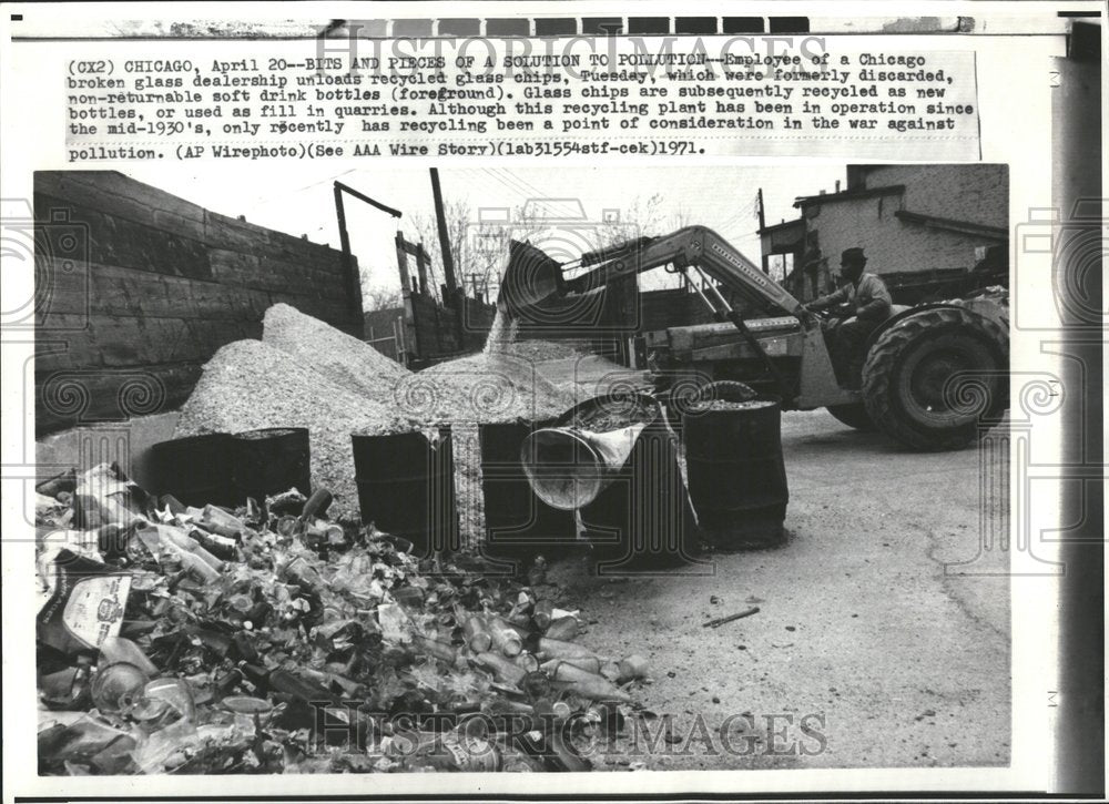 1971 Chicago Broken Glass Dealership - Historic Images