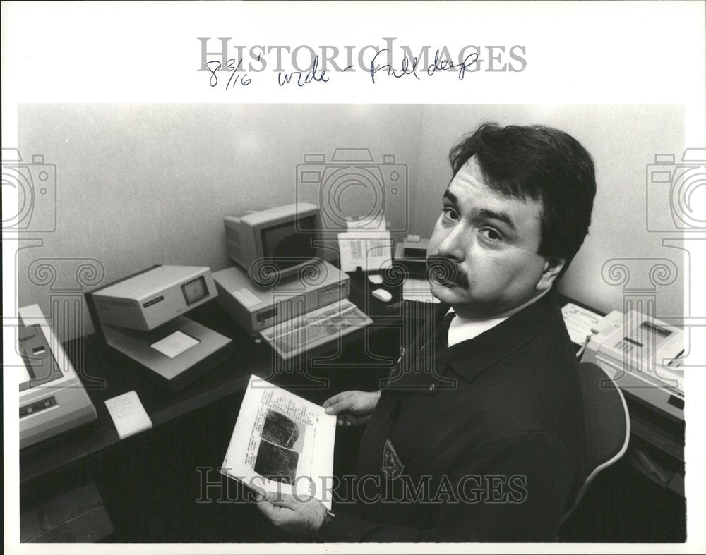 1991 Bill Mayer Police Fingerprint System - Historic Images