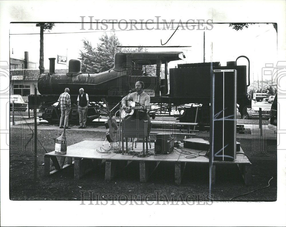 1984 Press Photo Shay locomotive Cadillac park people - RRV51669 - Historic Images