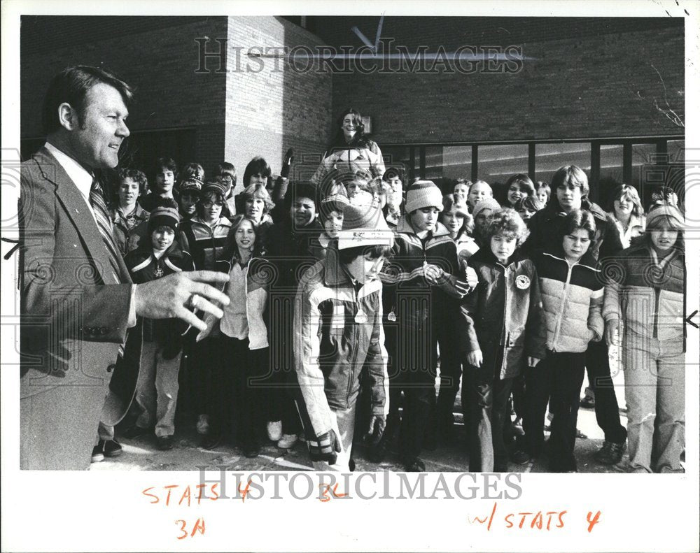 1980, Ray Leech Malty Middle School Children - RRV51691 - Historic Images