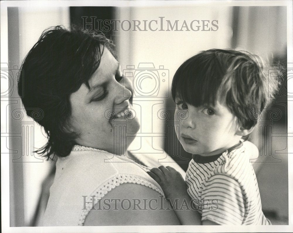 1971 Press Photo cant tell what picture says - RRV51757 - Historic Images