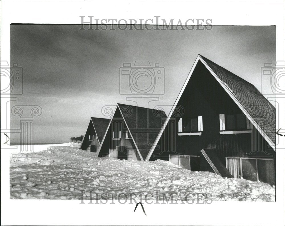 1967 Press Photo Lake Michigan Shoreline Stevenvile - RRV51867 - Historic Images