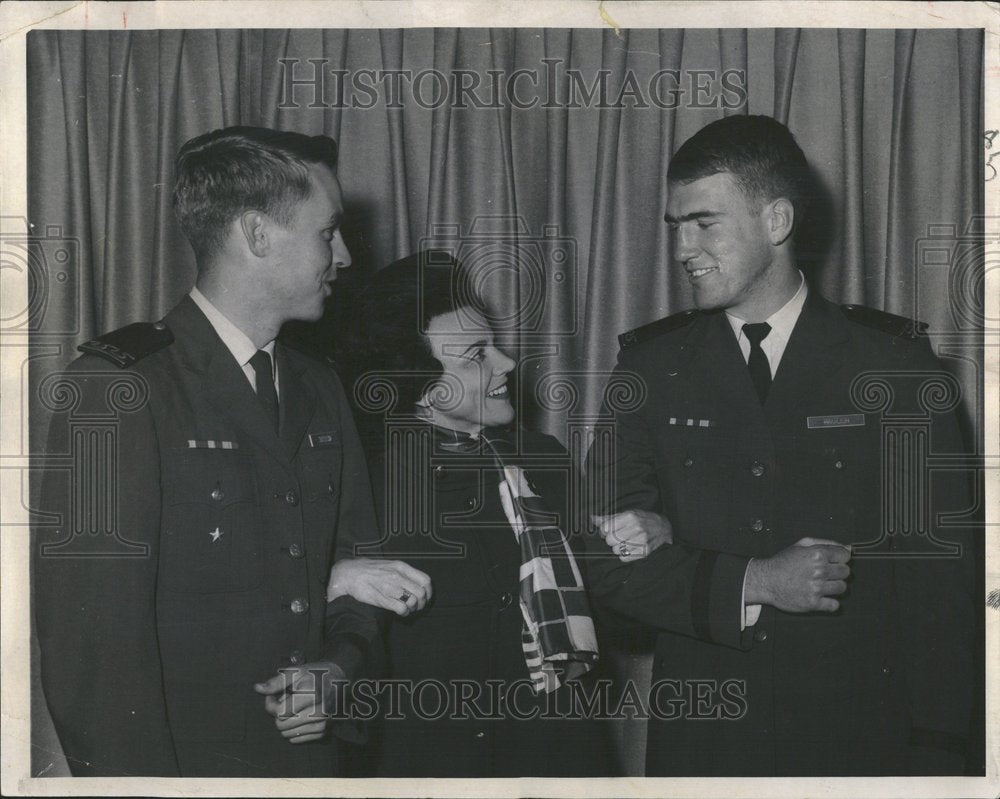 1968 Press Photo Ann Landers - RRV52499 - Historic Images